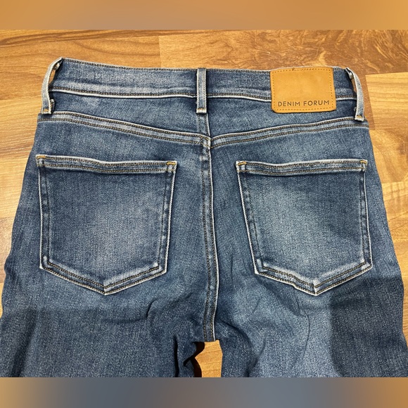 Denim Forum The Nico Mid-Rise Skinny Crop - Picture 5 of 12